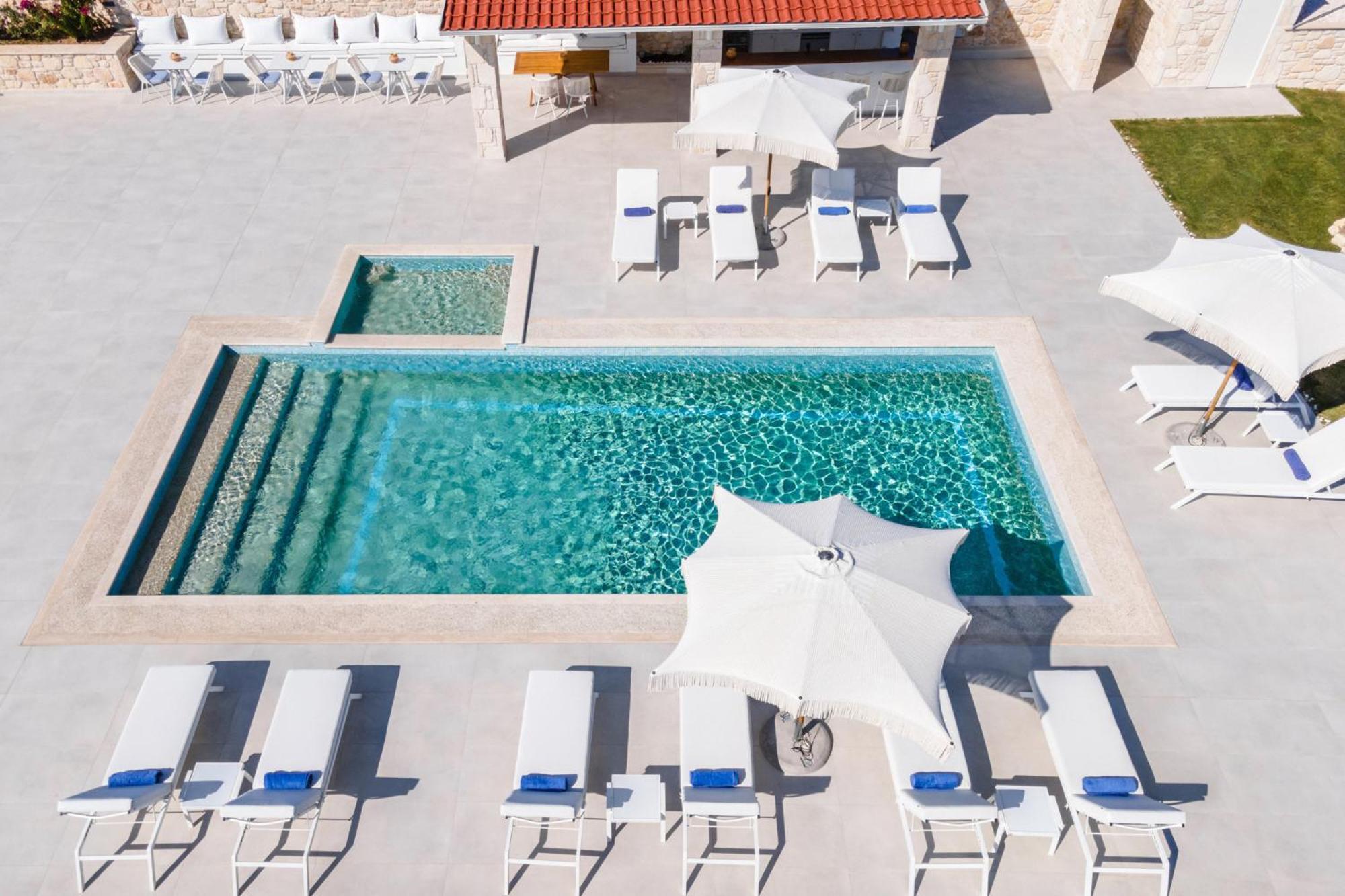 Anna Mare Luxury Apartments Афитос Экстерьер фото